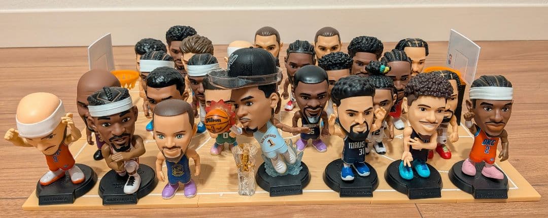 NBA ballers 27体＆フルコートセット