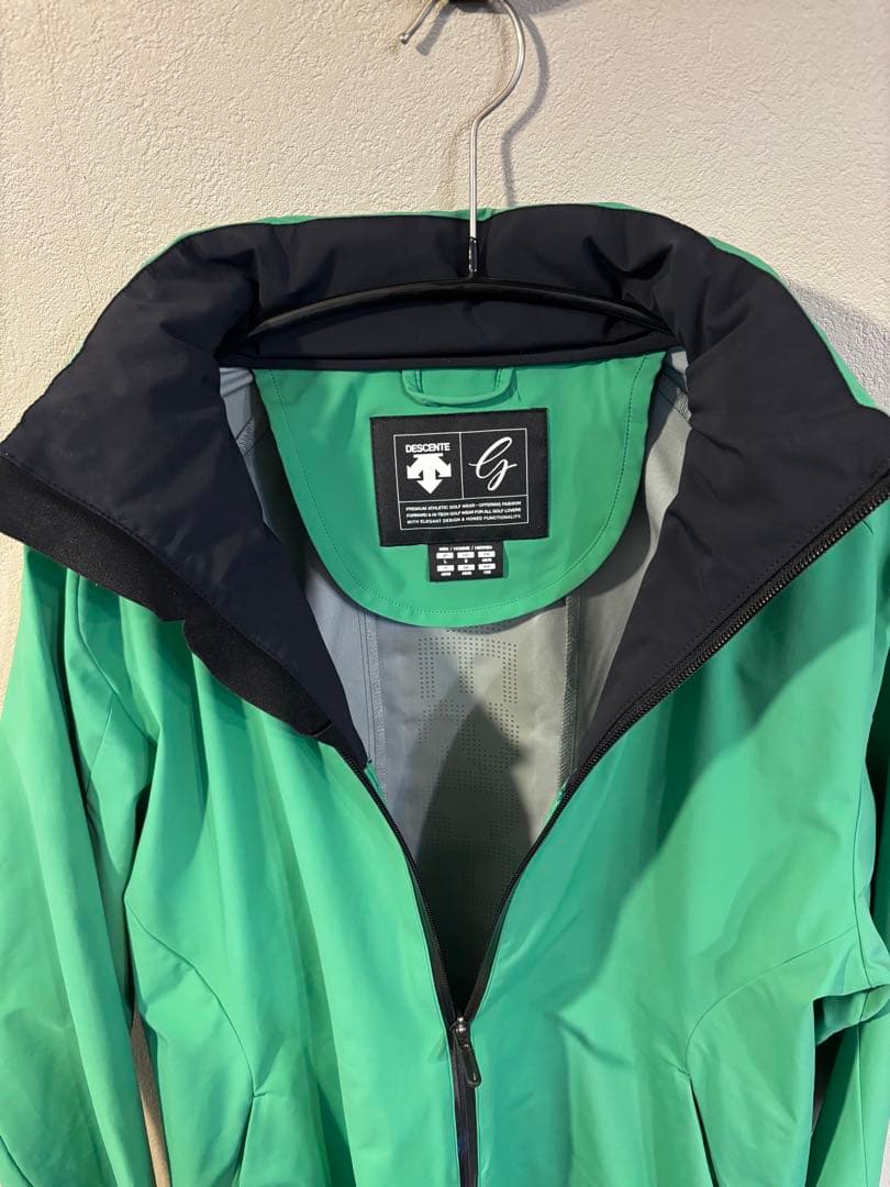 美品　DESCENTE GOLF 3レイヤー ウィンド ジャケット デサント