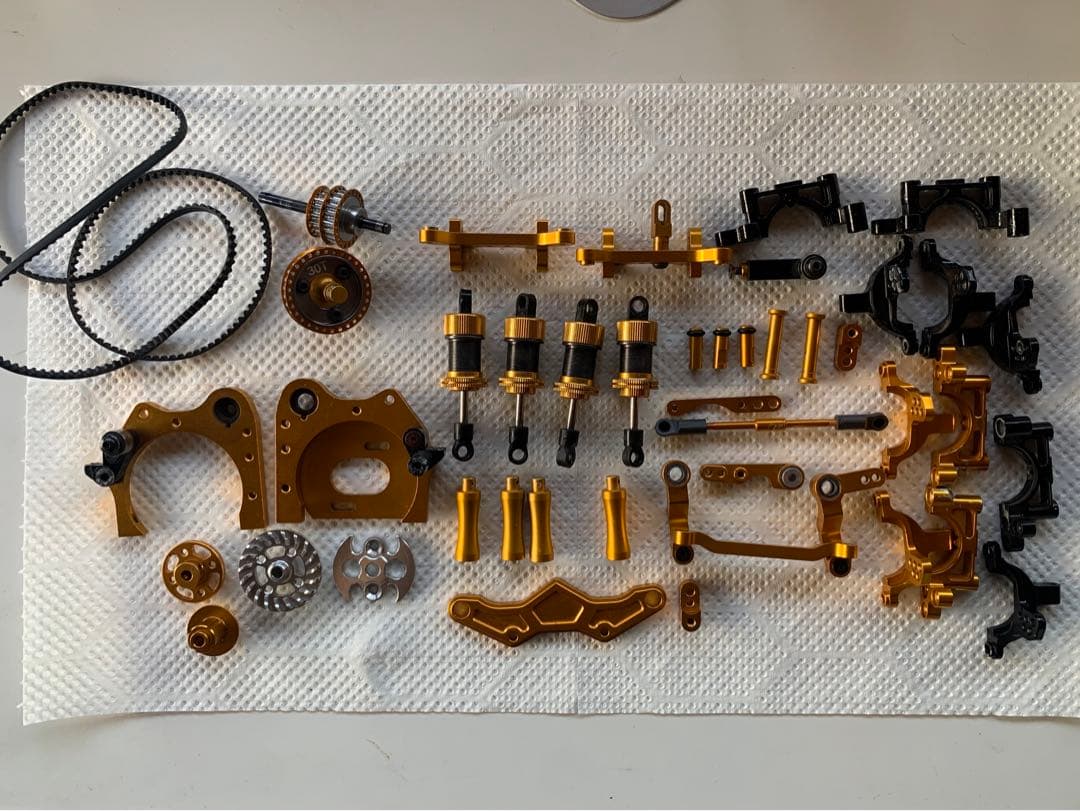 TAMIYA TA05 VDFゴールドエディション　TRFダンパー他パーツ多数